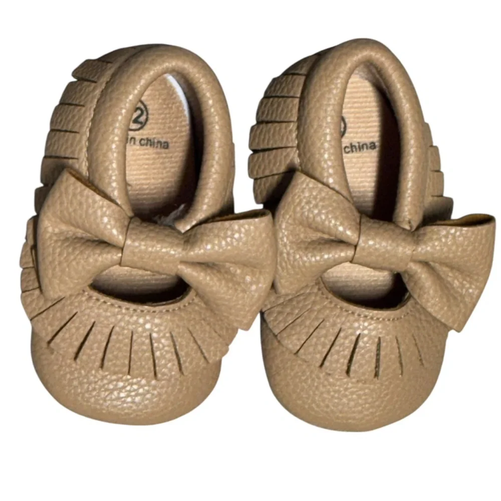 Stylish Baby Girls Tan Moccasins with Bow